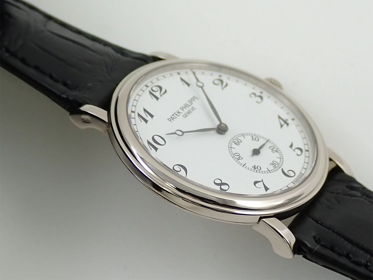 パテックフィリップ カラトラバ Ref.5022G-012 ホワイトゴールド ホワイト文字盤 - Image 5