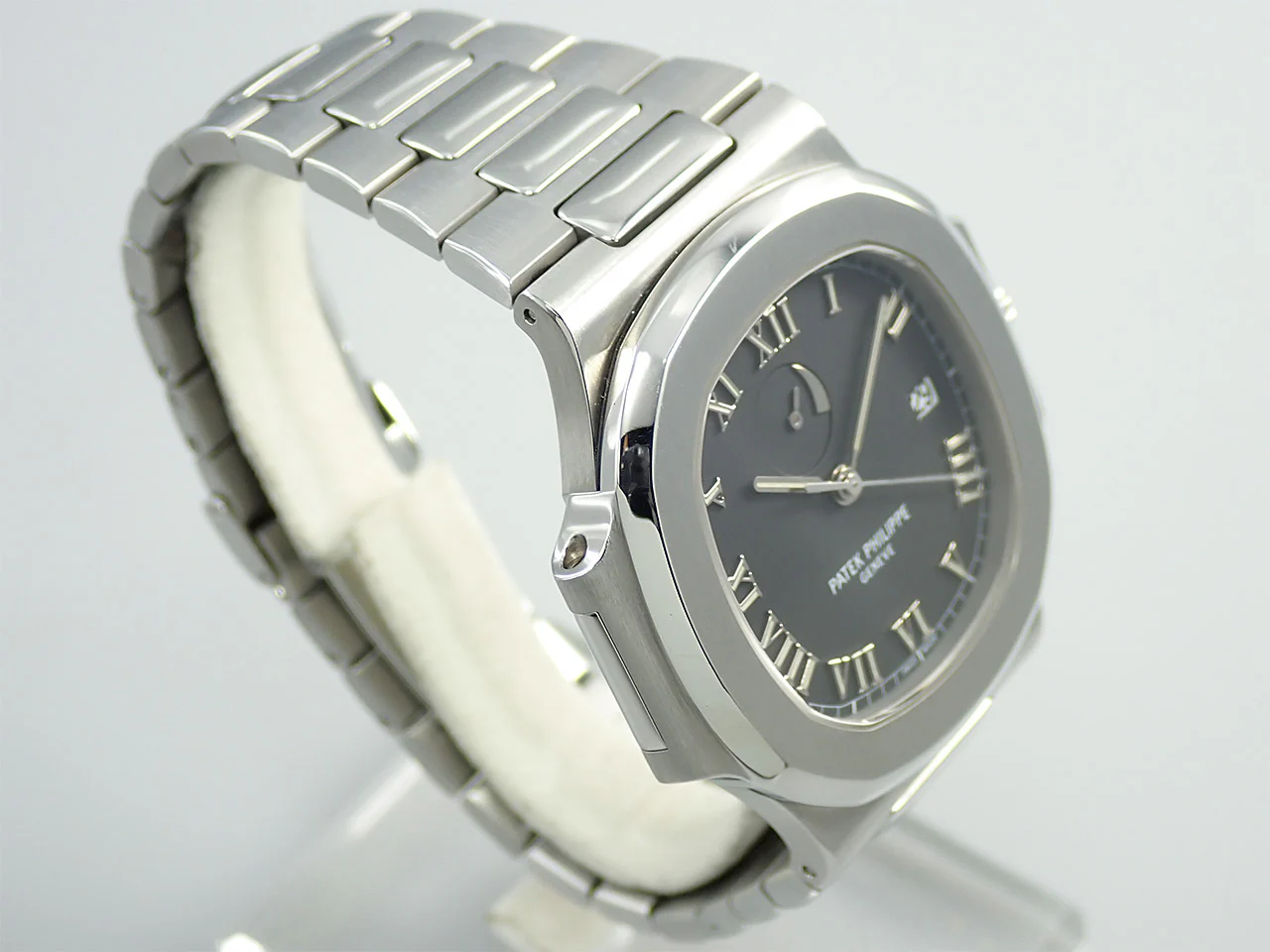 パテックフィリップ ノーチラス パワーリザーブ Ref.3710/1A-001 ステンレススチール ブラック文字盤 - Image 5