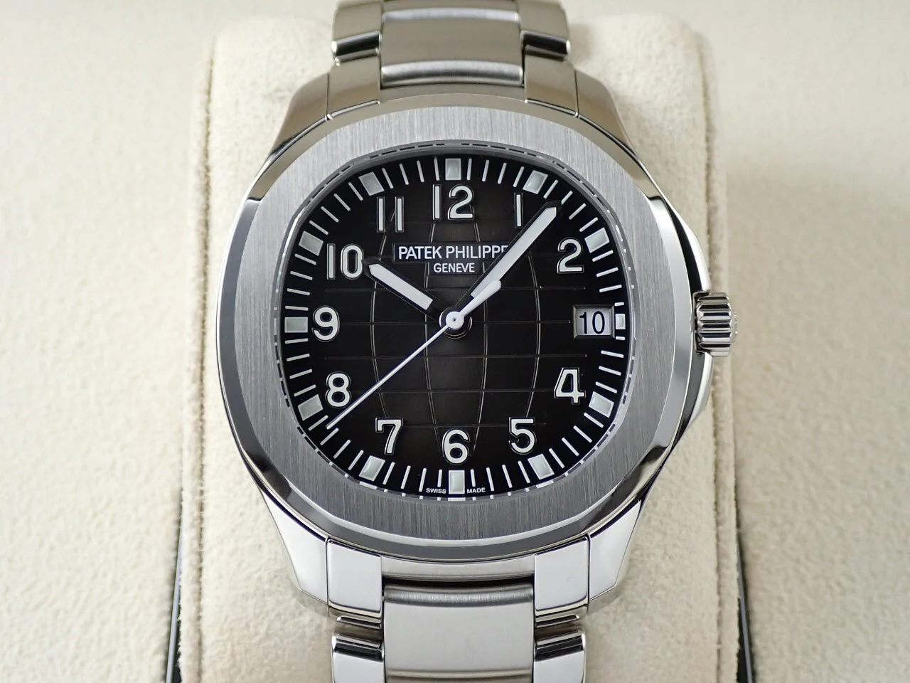 パテックフィリップ アクアノート エクストララージ Ref.5167/1A-001 ステンレススチール ブラック文字盤 - Image 2