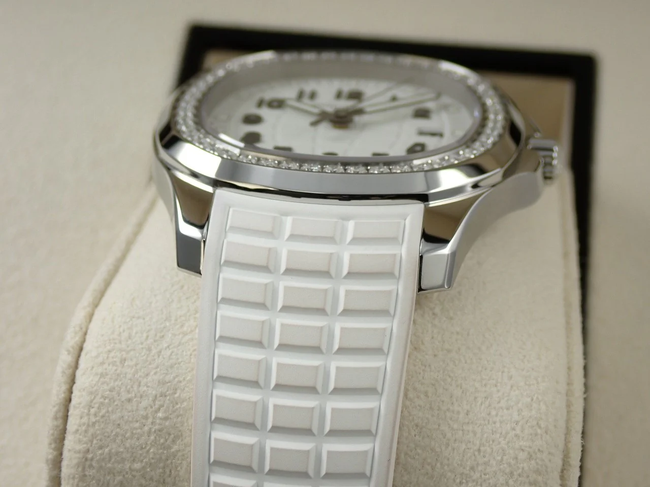 パテックフィリップ アクアノート Ref.5267/200A-010 ステンレススチール ホワイト文字盤 - Image 6