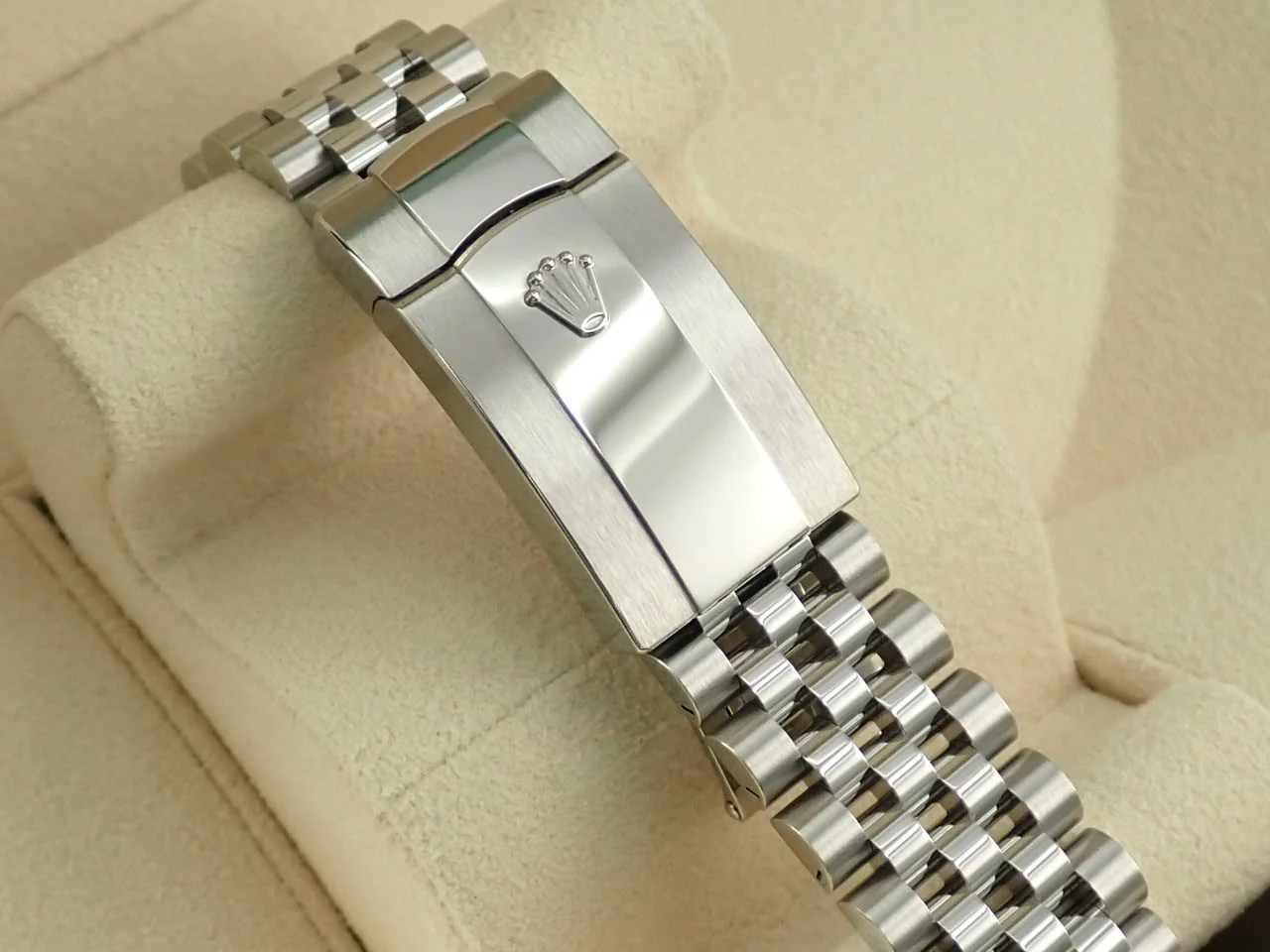 ロレックス デイトジャスト41 Ref.126300 ステンレススチール スレートローマン文字盤 ジュビリーブレスレット 極美品 173763KL - Image 7