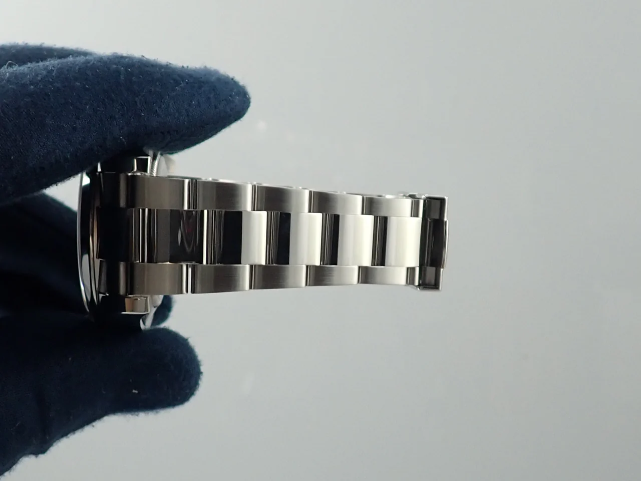 ロレックス ミルガウス Ref.116400 ステンレススチール ホワイト文字盤 - Image 9