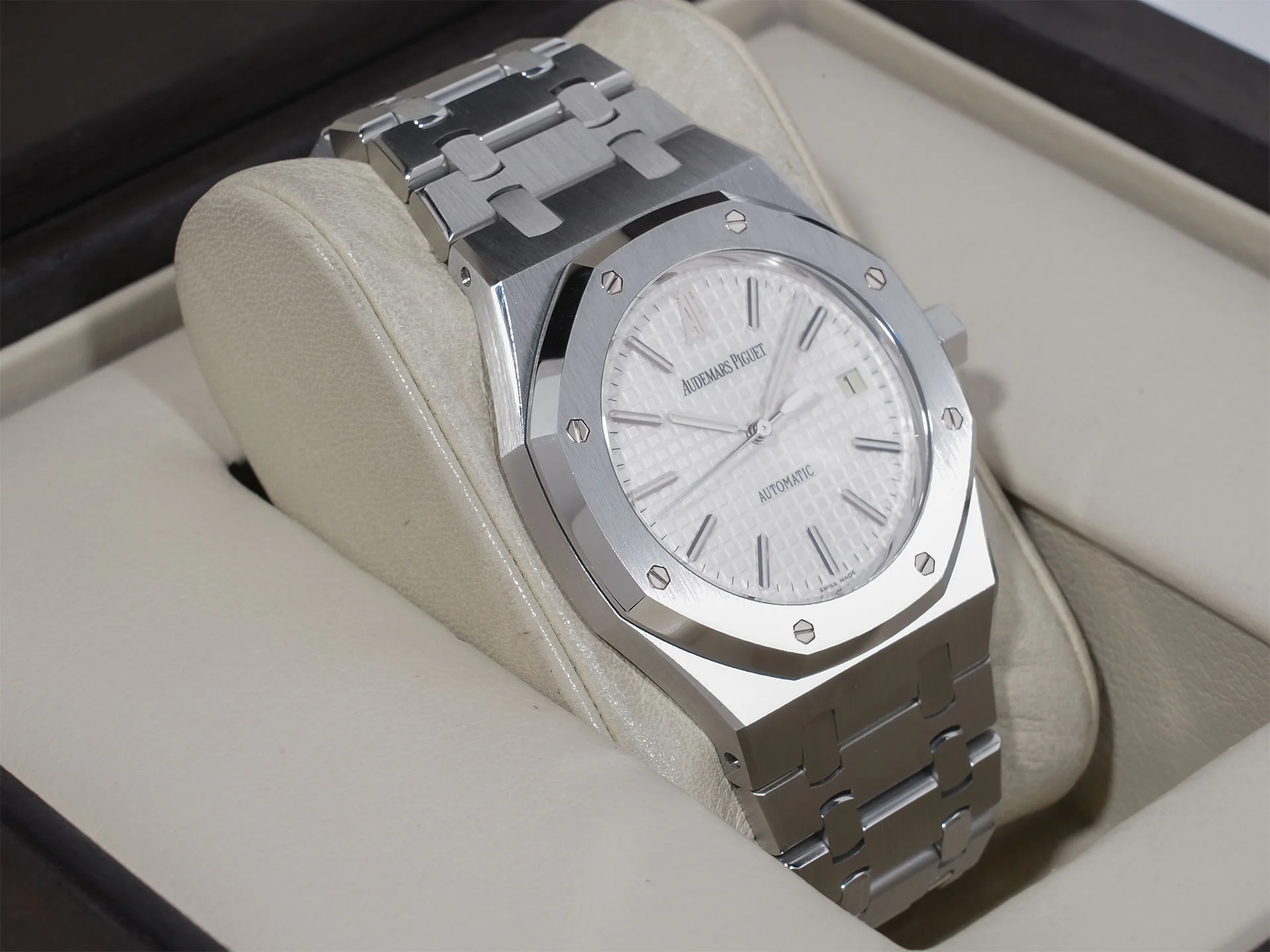 オーデマピゲ ロイヤルオーク Ref.15300ST.OO.1220ST.01 ステンレススチール シルバー文字盤 - Image 5