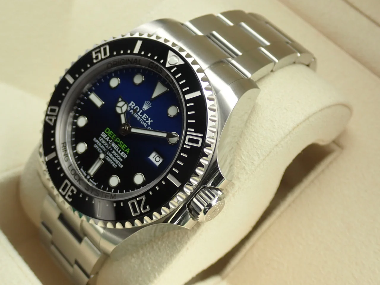 ロレックス シードゥエラー ディープシー Ref.126660 ステンレススチール D-BLUE文字盤 - Image 4