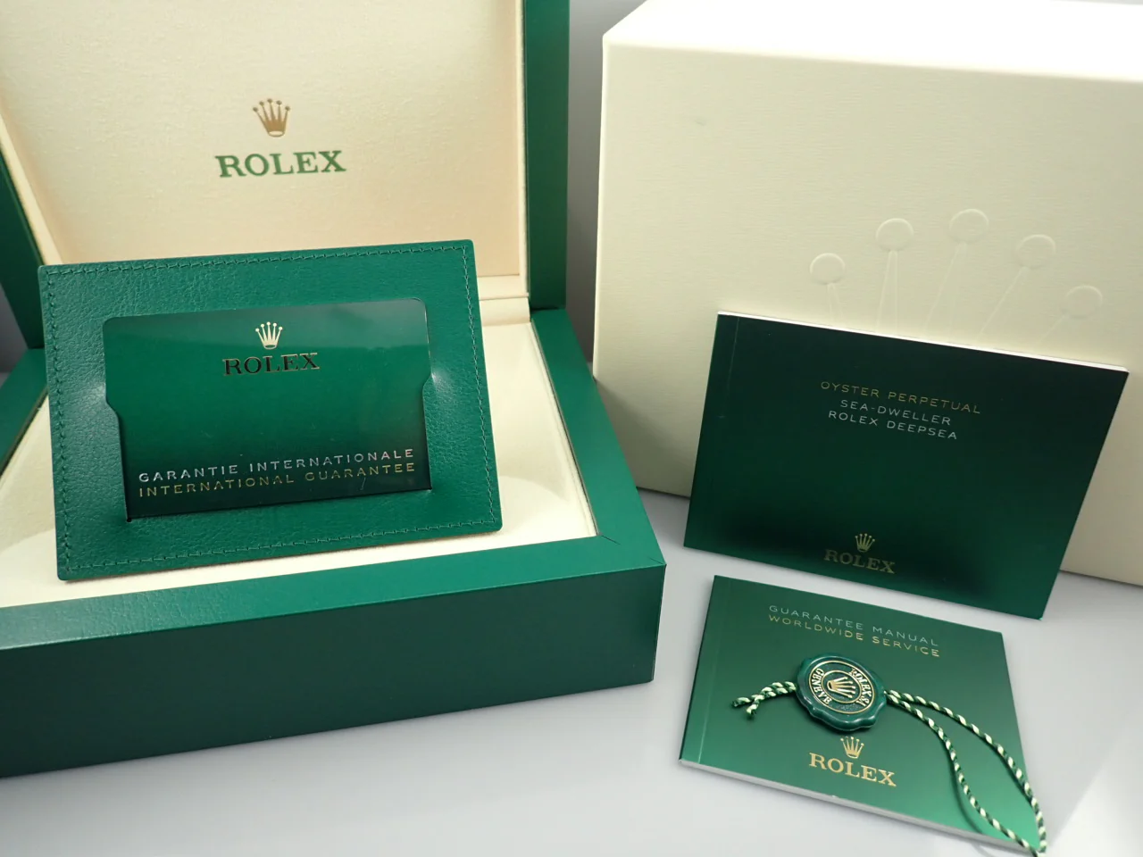 ロレックス シードゥエラー ディープシー Ref.126660 ステンレススチール D-BLUE文字盤 - Image 8