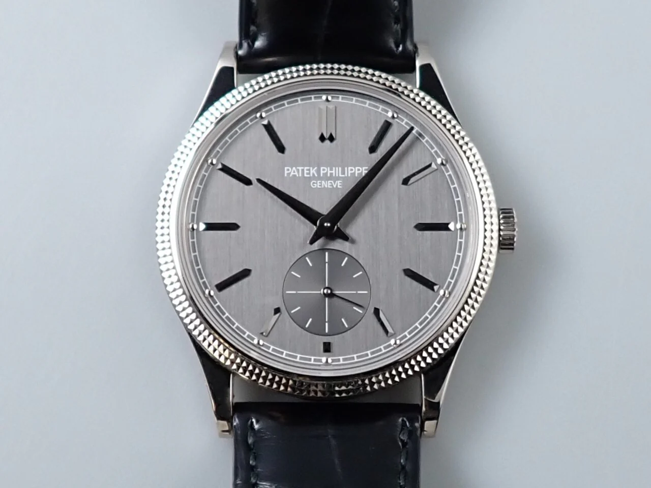 パテックフィリップ カラトラバ Ref.6119G-001 ホワイトゴールド グレー文字盤 - Image 2