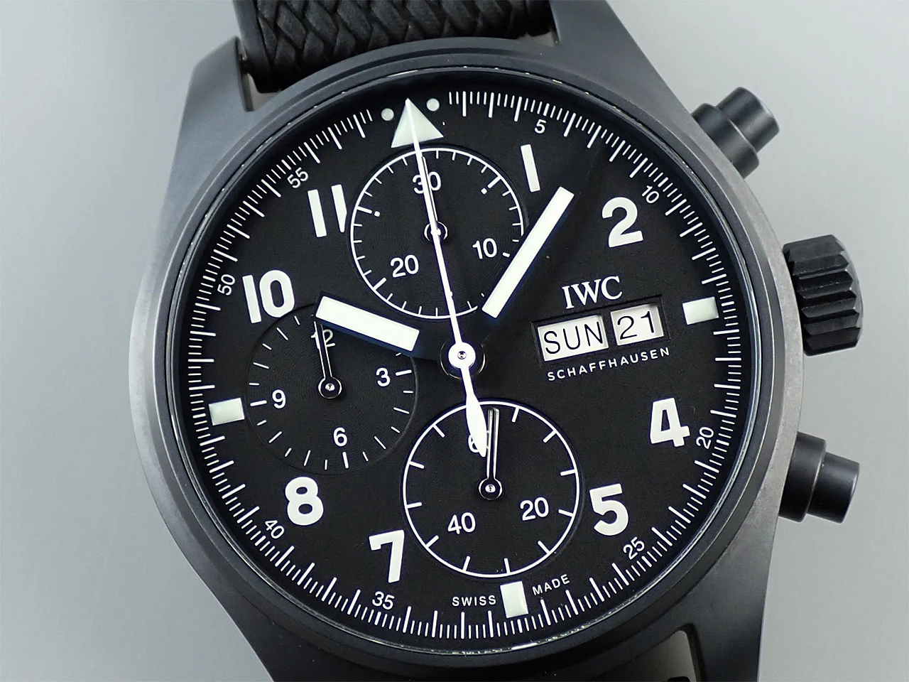 IWC パイロットウォッチ クロノグラフ トリビュート・トゥ・3705 Ref.IW387905 ブラック文字盤 極美品 2S7HZUH6 - Image 3