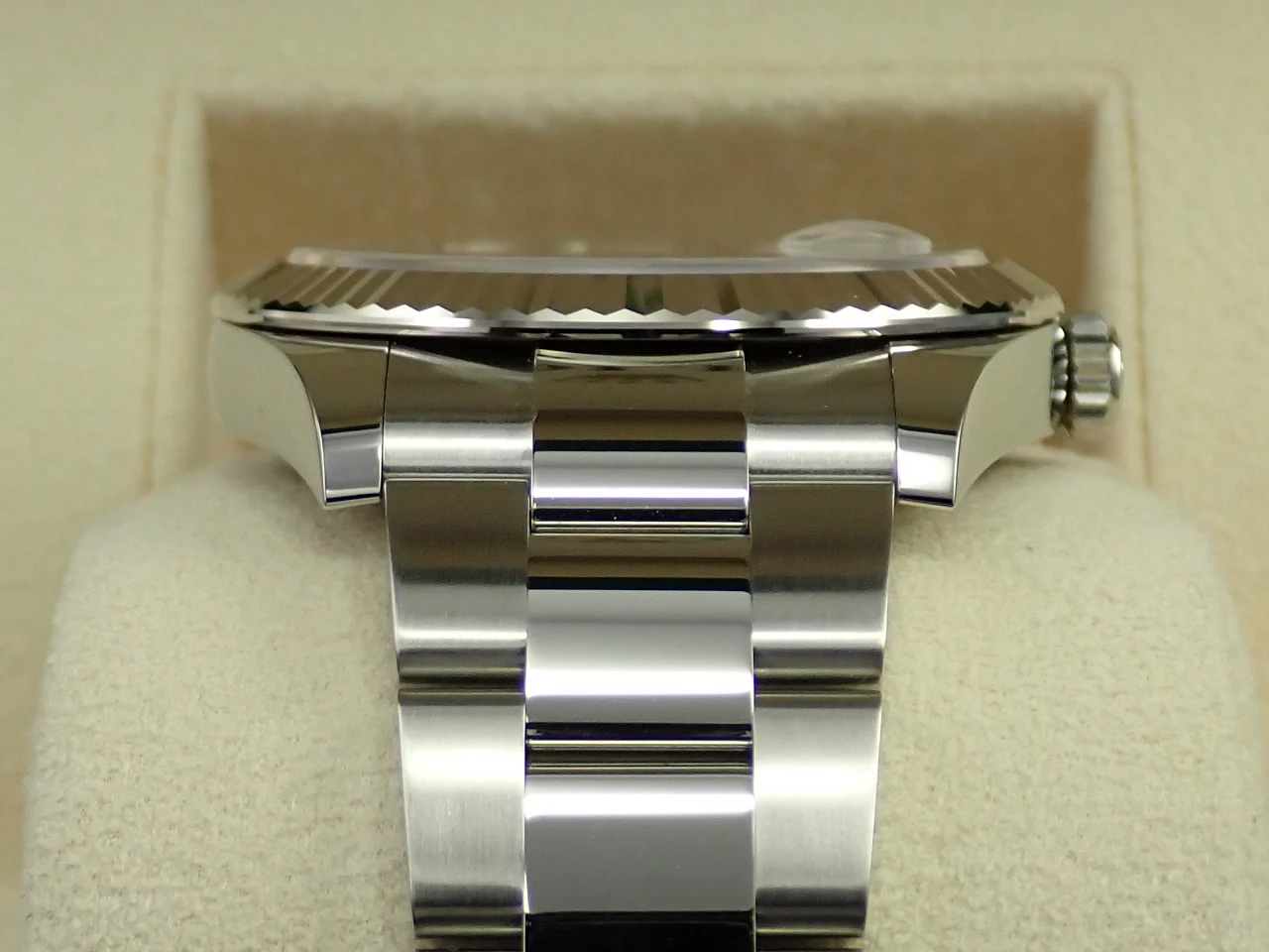 ロレックス デイトジャスト41 Ref.126334 ステンレススチール/ホワイトゴールド スレートローマン文字盤 オイスターブレスレット - Image 6