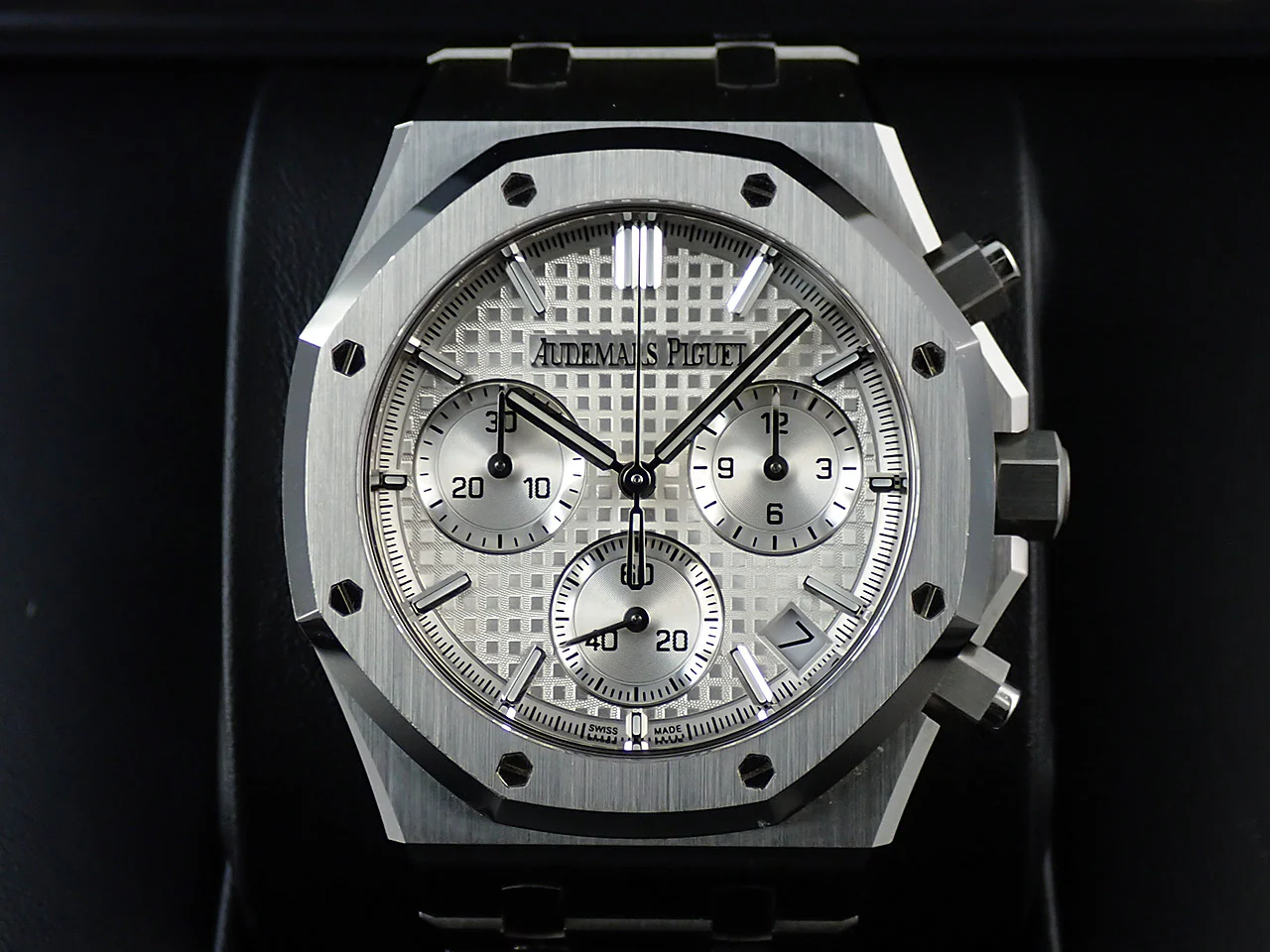 オーデマピゲ ロイヤルオーク クロノグラフ 50周年記念 Ref.26240ST.OO.1320ST.03 ステンレススチール シルバー文字盤 - Image 2