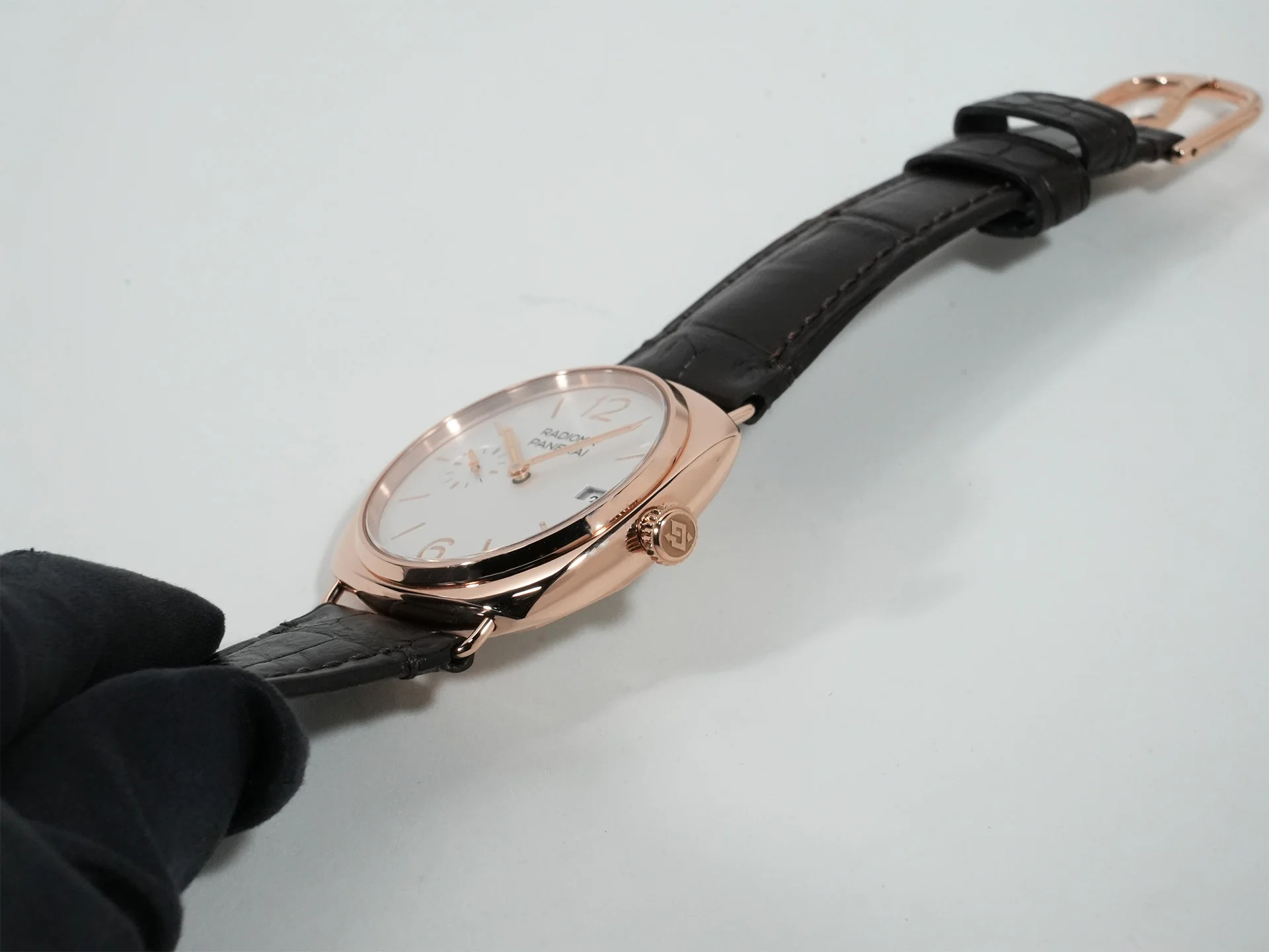 パネライ ラジオミール クアランタ ゴールドテック™ Ref.PAM01026 GOLDTECH ホワイト文字盤 美中古 3c3mjffz - Image 4