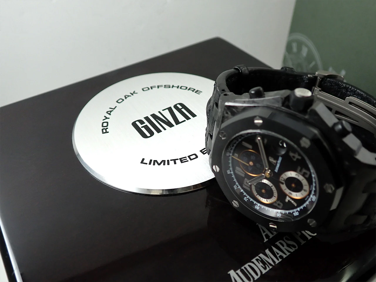 オーデマピゲ ロイヤルオーク オフショア GINZA7 Ref.26205AU.OO.D002CR.01 カーボン ブラック文字盤 - Image 9