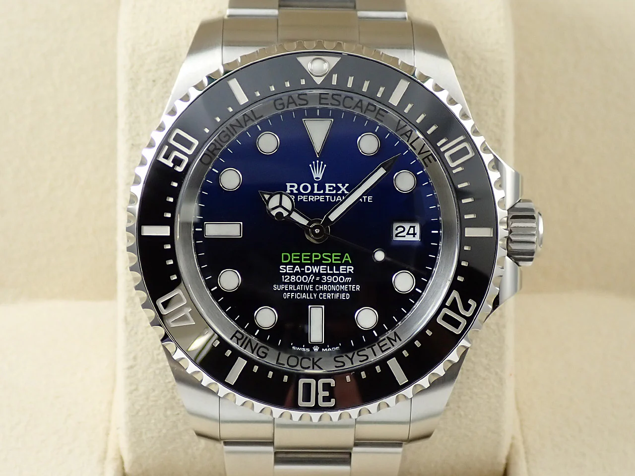 ロレックス シードゥエラー ディープシー Ref.136660 ステンレススチール D-BLUE文字盤 - Image 2