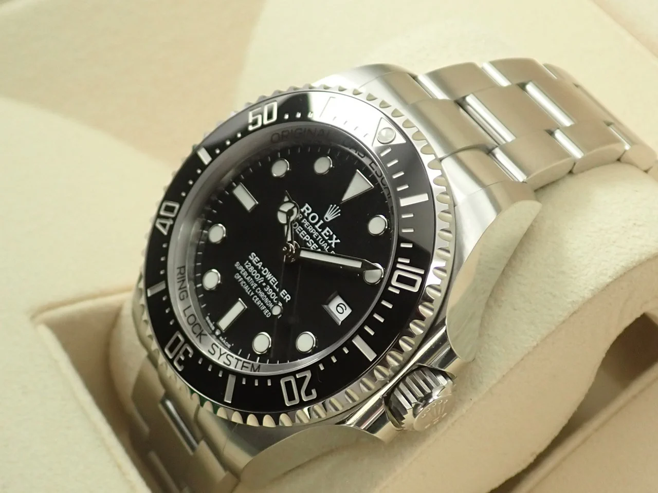 ロレックス シードゥエラー ディープシー Ref.126660 ステンレススチール ブラック文字盤 - Image 4