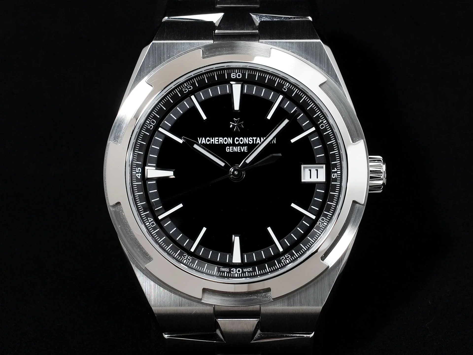 ヴァシュロンコンスタンタン オーヴァーシーズ オートマティック Ref.4520V/210A-B483 SS ブラック文字盤 中古 49edp75w - Image 2