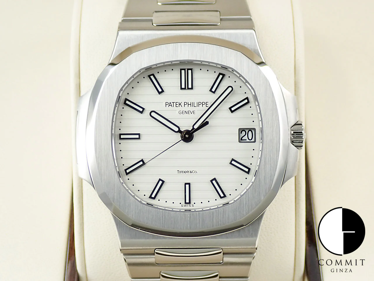 パテックフィリップ ノーチラス TIFFANY&CO. Ref.5711/1A-011 ステンレススチール ホワイト文字盤