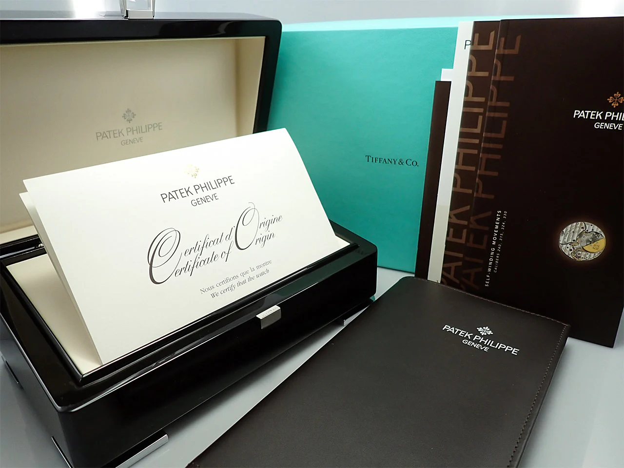 パテックフィリップ ノーチラス TIFFANY&CO. Ref.5711/1A-011 ステンレススチール ホワイト文字盤 - Image 9