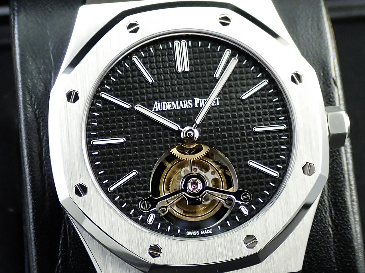 オーデマピゲ ロイヤルオーク トゥールビヨン エクストラ シン Ref.26512ST.OO.1220ST.01 ステンレススチール ブラック文字盤 - Image 3