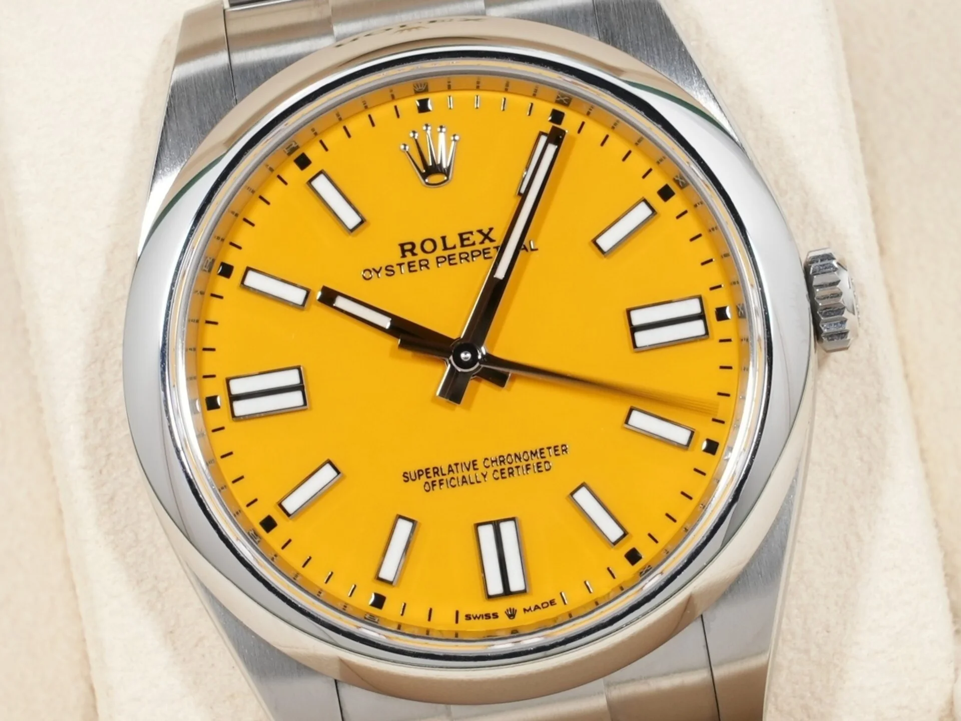 ロレックス オイスターパーペチュアル41 Ref.124300 ステンレススチール イエロー文字盤 - Image 3