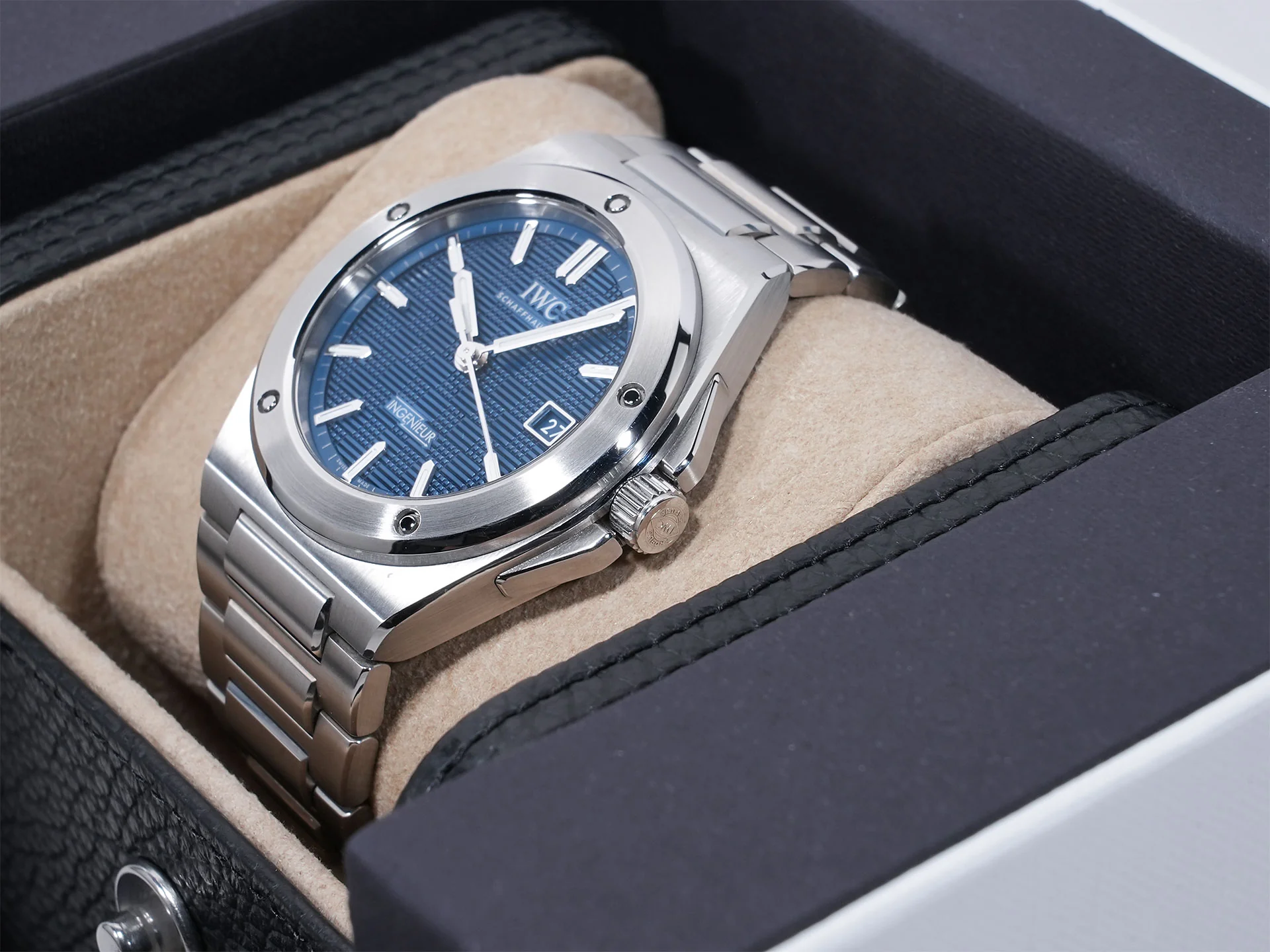 IWC インヂュニア オートマティック 40 Ref.IW328907 SS ブルー文字盤 美品 5jzs6zsh - Image 4