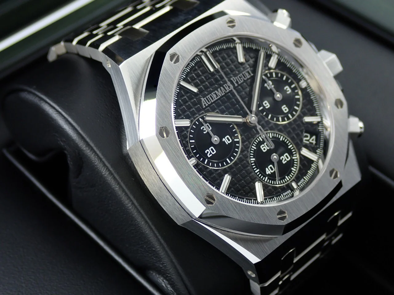 オーデマピゲ ロイヤルオーク クロノグラフ 50周年記念 Ref.26240ST.OO.1320ST.02 ステンレススチール ブラック文字盤 - Image 4