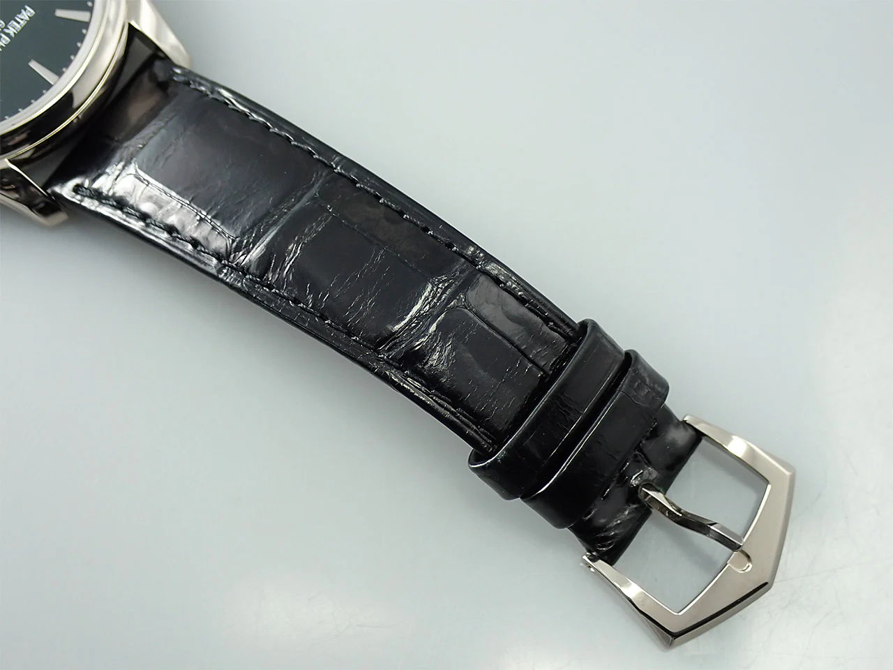 パテックフィリップ カラトラバ Ref.5227G-010 ホワイトゴールド ブラック文字盤 - Image 6