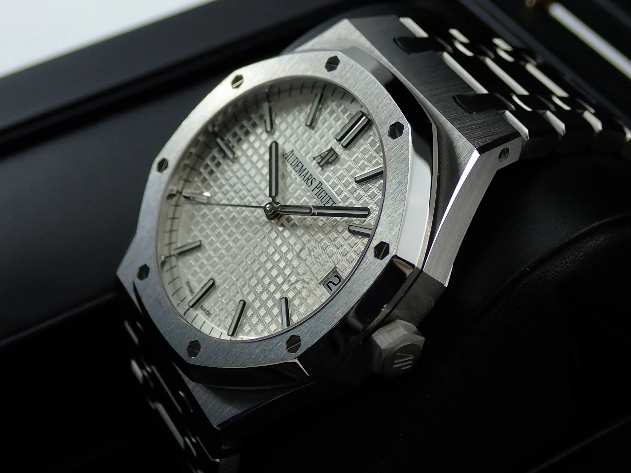 オーデマピゲ ロイヤルオーク Ref.15500ST.OO.1220ST.04 ステンレススチール シルバー文字盤 - Image 5