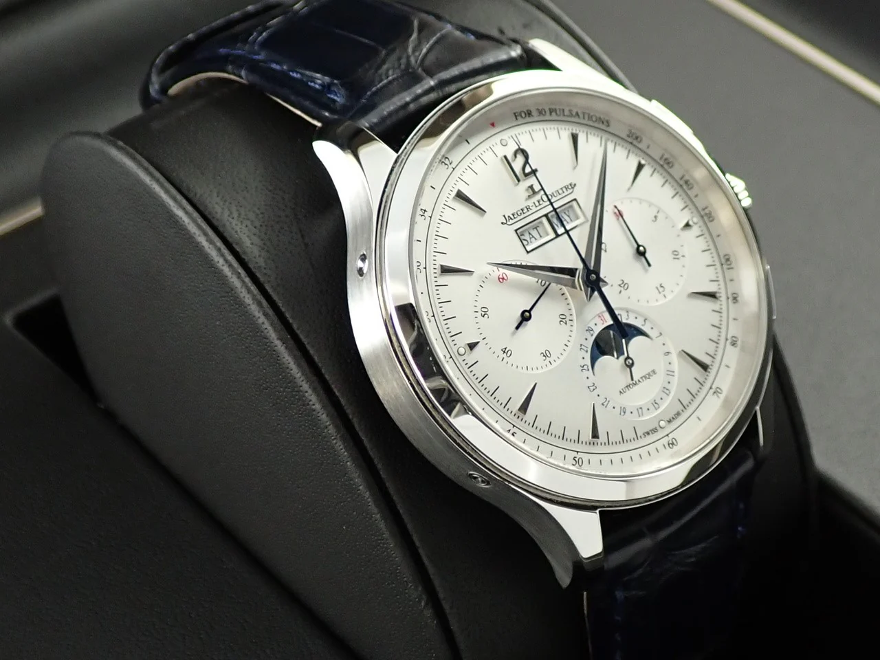 ジャガールクルト マスターコントロール クロノグラフカレンダー Ref.Q4138420 シルバー文字盤 中古 5WUWPVUW - Image 5