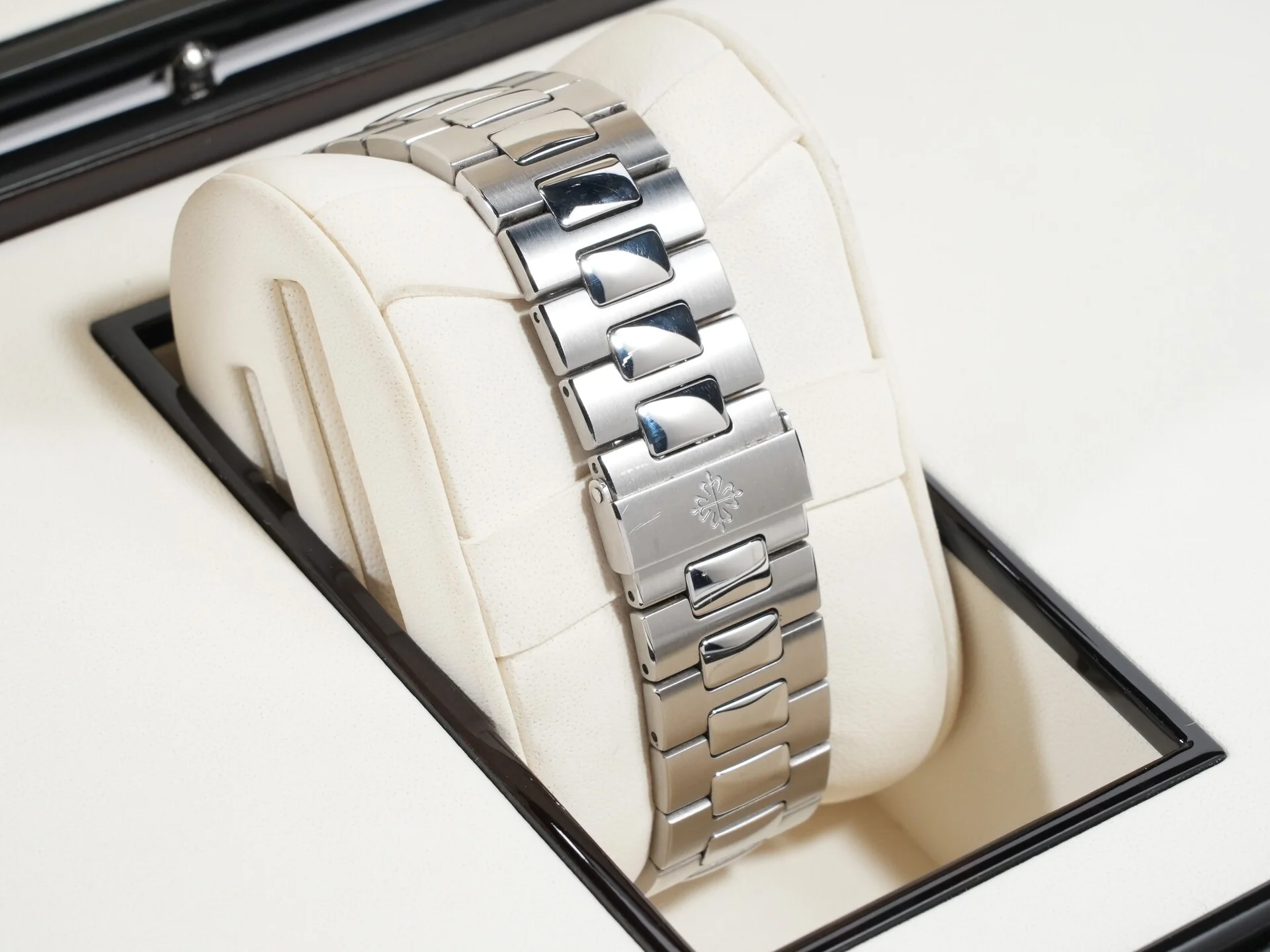 パテックフィリップ ノーチラス Ref.5711/1A-010 ステンレススチール ブルー文字盤 - Image 7