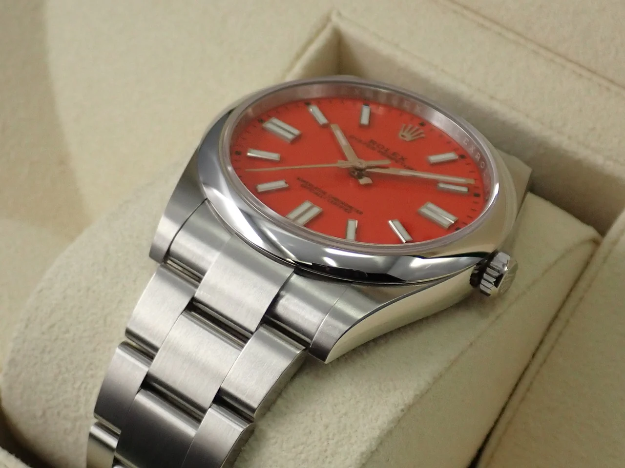 ロレックス オイスターパーペチュアル41 Ref.124300 ステンレススチール コーラルレッド文字盤 - Image 6