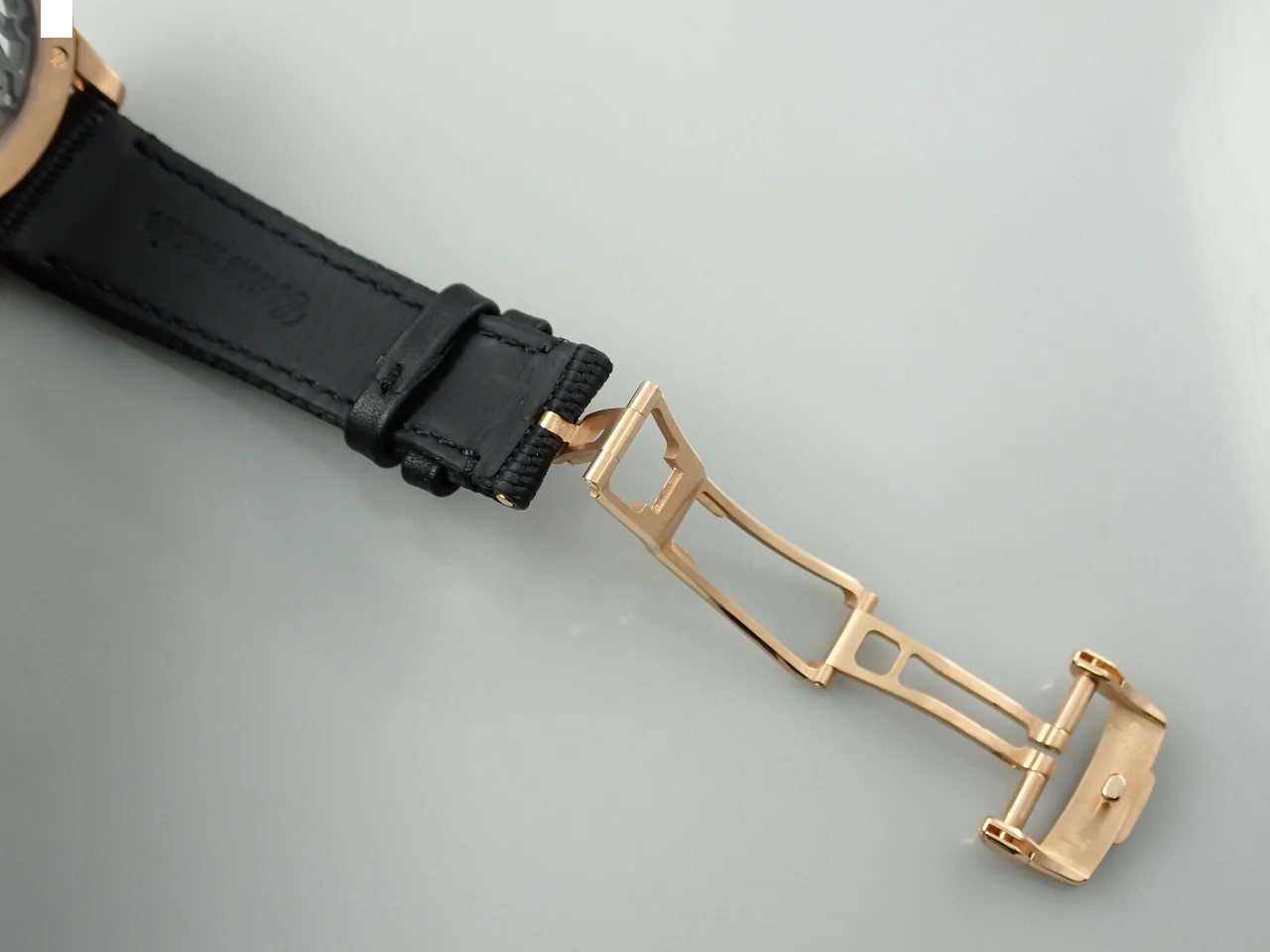 オーデマピゲ CODE 11.59 バイ オーデマ ピゲ トゥールビヨン オープンワーク Ref.26600OR.OO.D002CR.01 ピンクゴールド ブラックラッカーインナーベゼル、オープンワーク文字盤 - Image 9