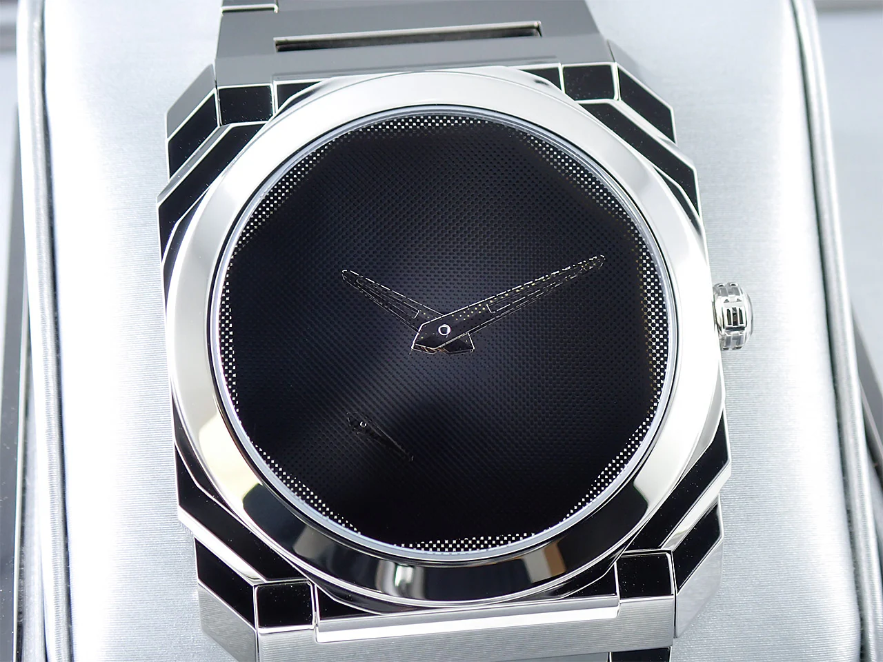 ブルガリ オクト　フィニッシモ　妹島和世 Ref.103710 グレー文字盤 未使用 6J2YHRMW - Image 3