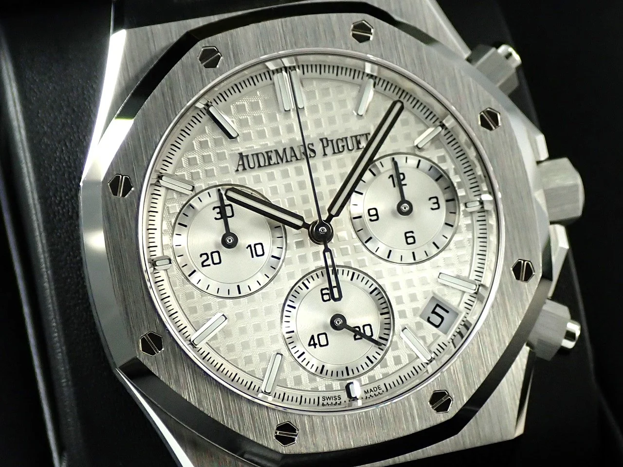オーデマピゲ ロイヤルオーク クロノグラフ Ref.26240ST.OO.1320ST.07 ステンレススチール シルバー文字盤 - Image 3