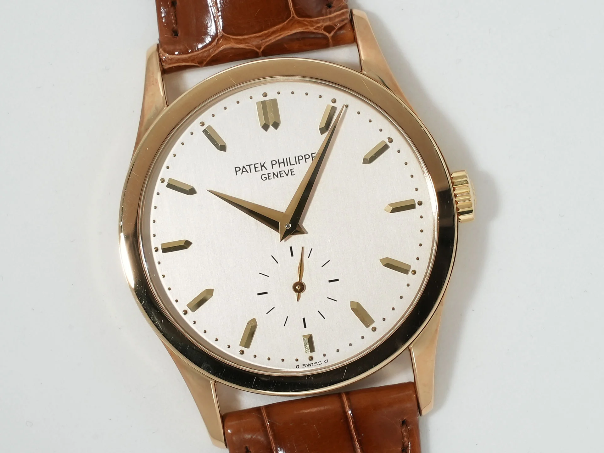 パテックフィリップ カラトラバ Ref.5096 イエローゴールド シルバー文字盤 美中古 6p6kzsip - Image 3