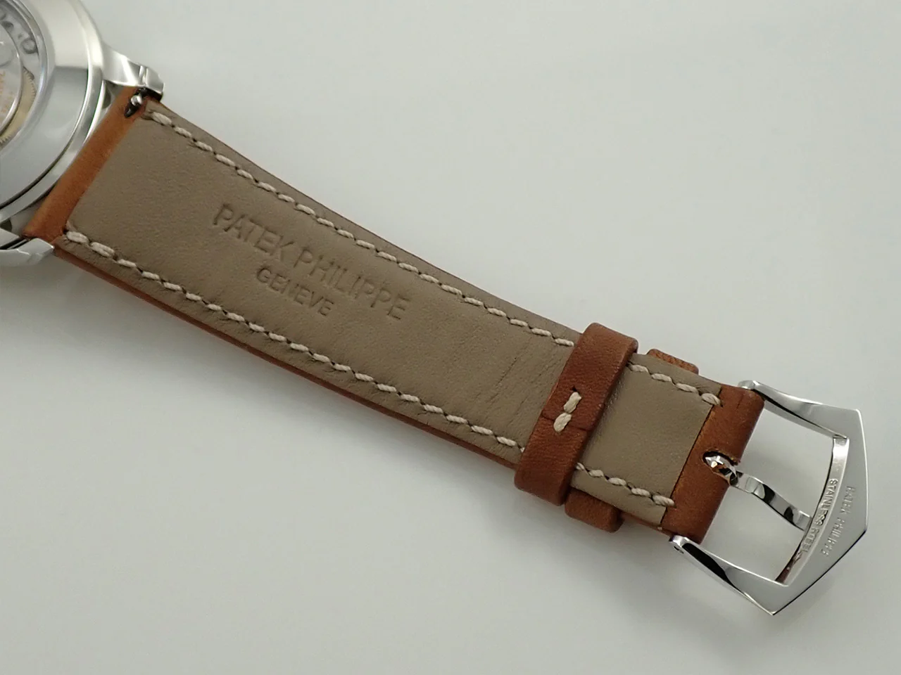 パテックフィリップ カラトラバ ウィークリーカレンダー Ref.5212A-001 ステンレススチール シルバー文字盤 - Image 9