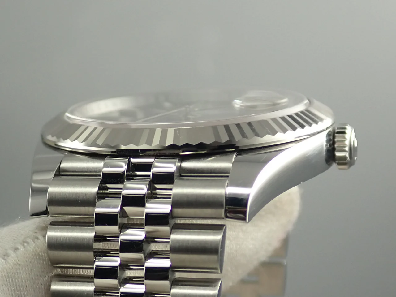 ロレックス デイトジャスト41 Ref.126334 ステンレススチール/ホワイトゴールド スレート文字盤 ジュビリーブレスレット 中古 7H2JC192 - Image 6