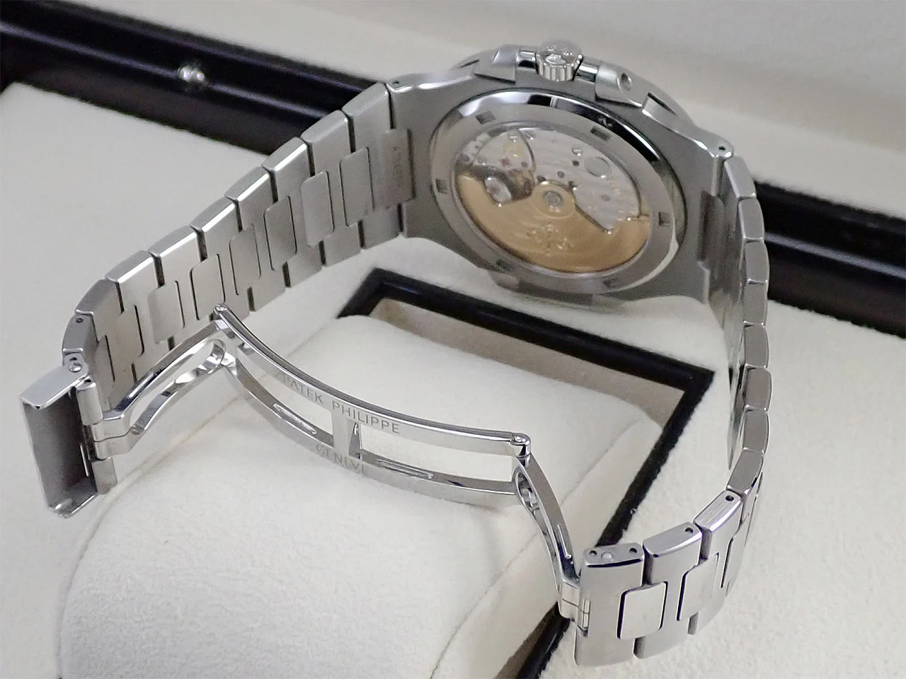 パテックフィリップ ノーチラス Ref.5711/1A-010 ステンレススチール ブルー文字盤 - Image 9