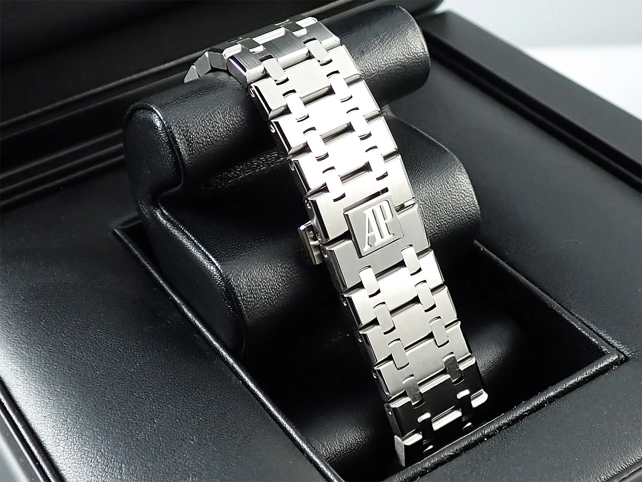 オーデマピゲ ロイヤルオーク クロノグラフ Ref.26331ST.OO.1220ST.03 ステンレススチール シルバー文字盤 - Image 8