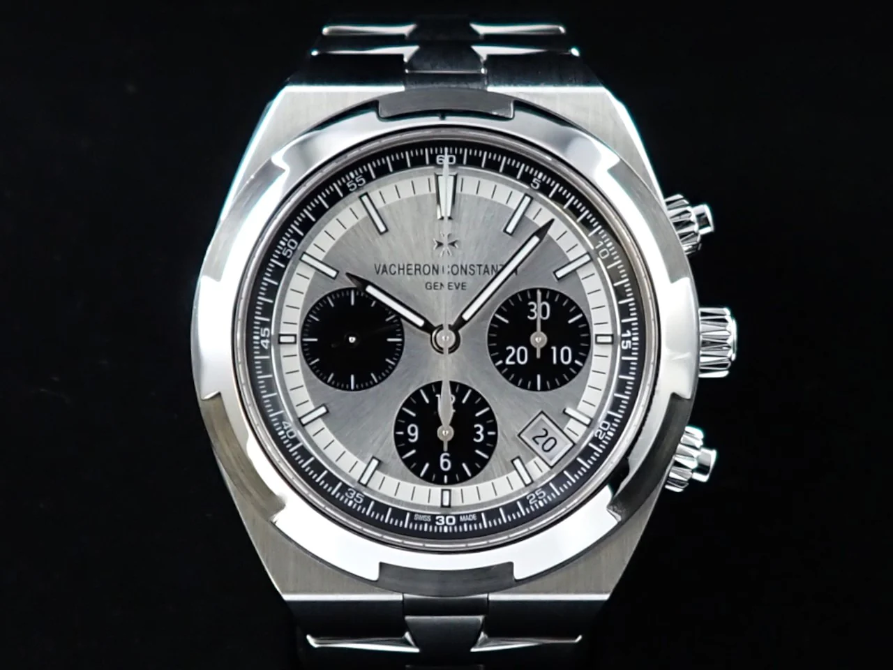 ヴァシュロンコンスタンタン オーヴァーシーズ クロノグラフ Ref.5500V/110A-B686 シルバー文字盤 美中古 832AUC51 - Image 2