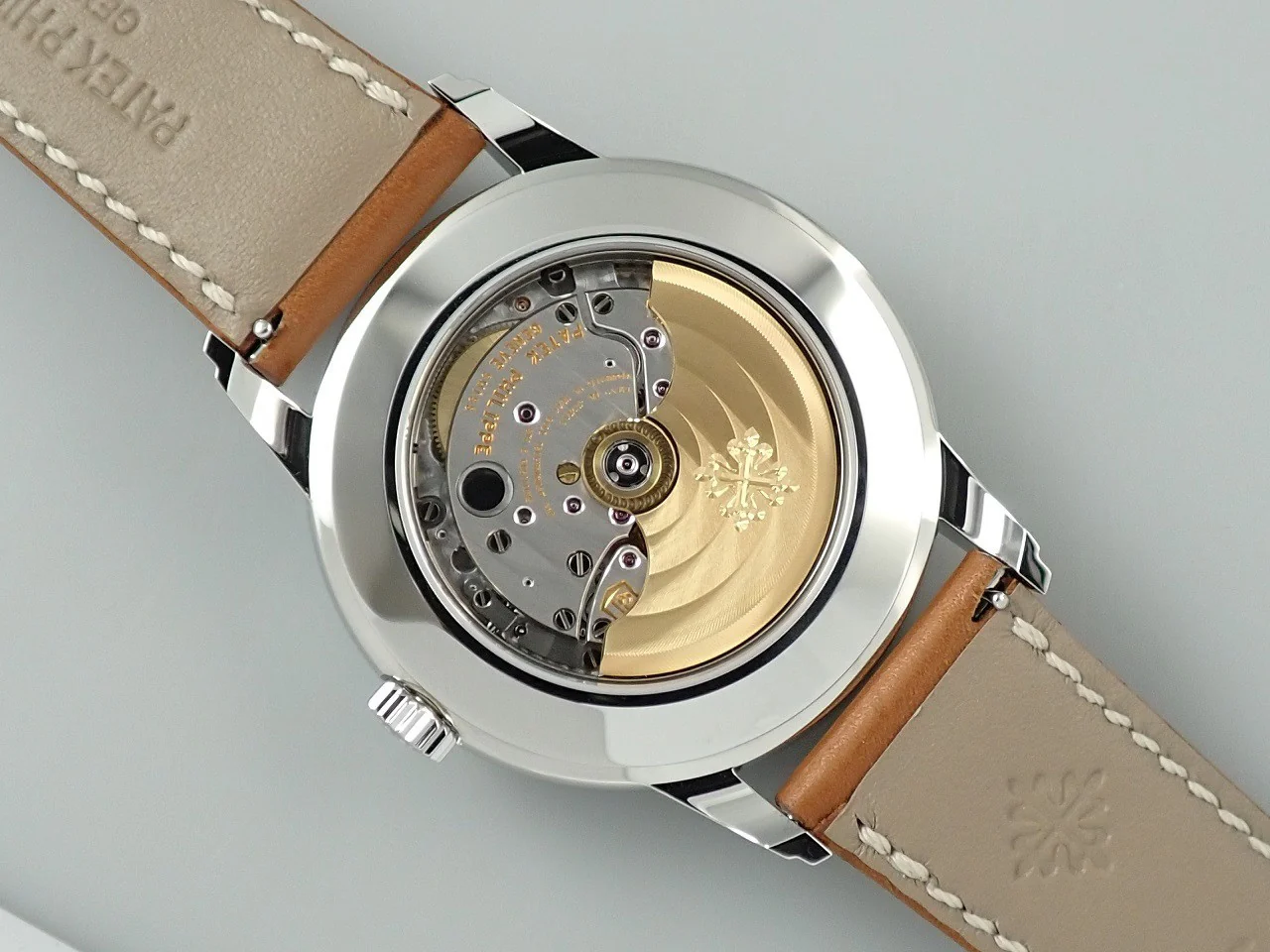 パテックフィリップ カラトラバ ウィークリーカレンダー Ref.5212A-001 ステンレススチール シルバー文字盤 - Image 6