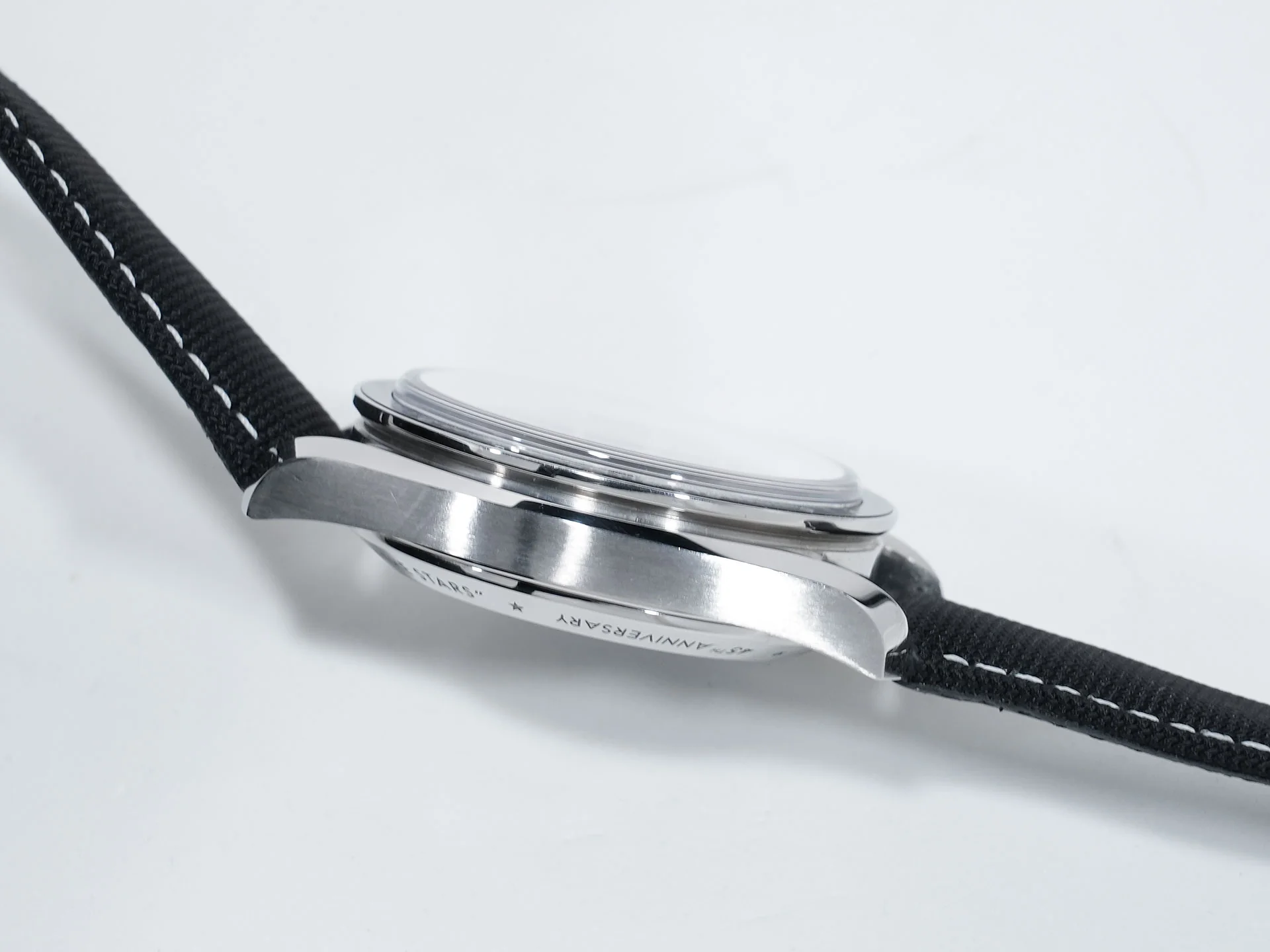 オメガ スピードマスター スヌーピー Ref.311.32.42.30.04.003 ステンレススチール ホワイト文字盤 中古 88w8c4zt - Image 5