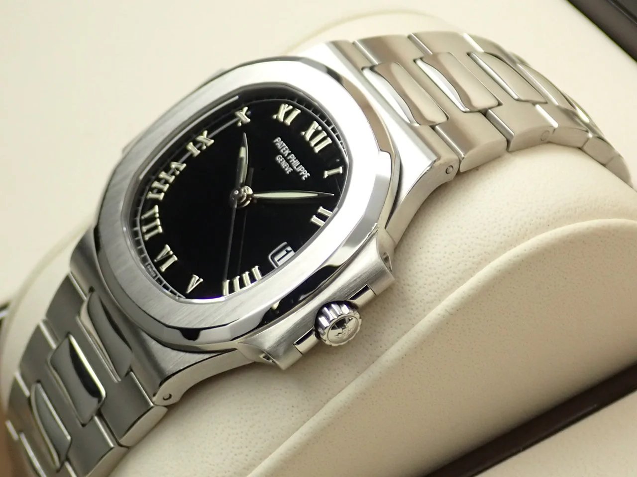 パテックフィリップ ノーチラス Ref.3800/1A-001 ステンレススチール ブラック文字盤 - Image 4