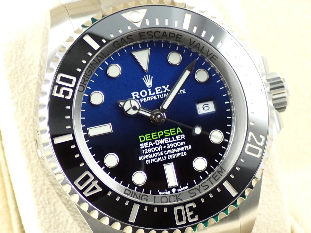 ロレックス シードゥエラー ディープシー Ref.126660 ステンレススチール D-BLUE文字盤 - Image 3