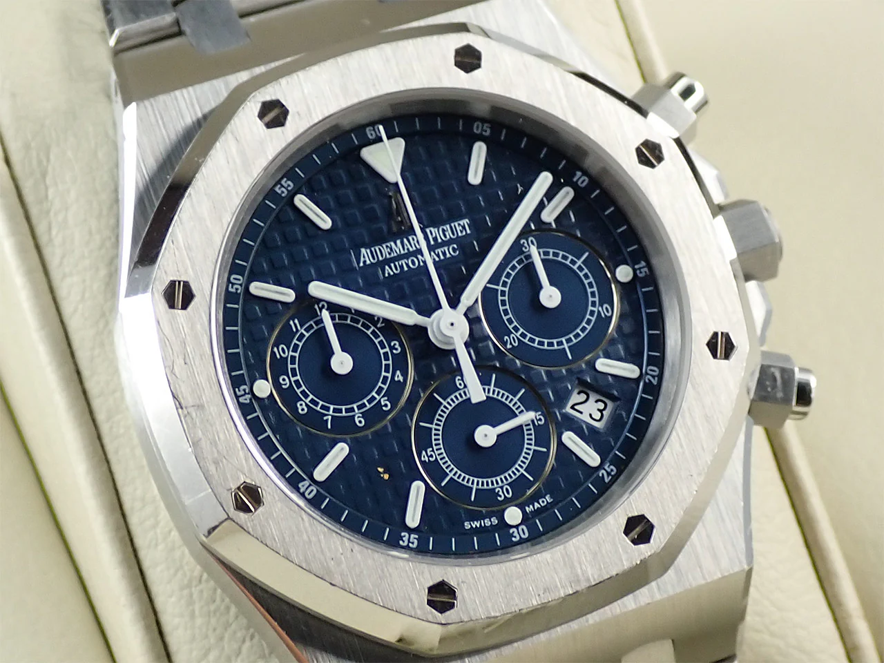 オーデマピゲ ロイヤルオーク クロノグラフ Ref.25860ST.OO.1110ST.04 ステンレススチール ブルー文字盤 - Image 3