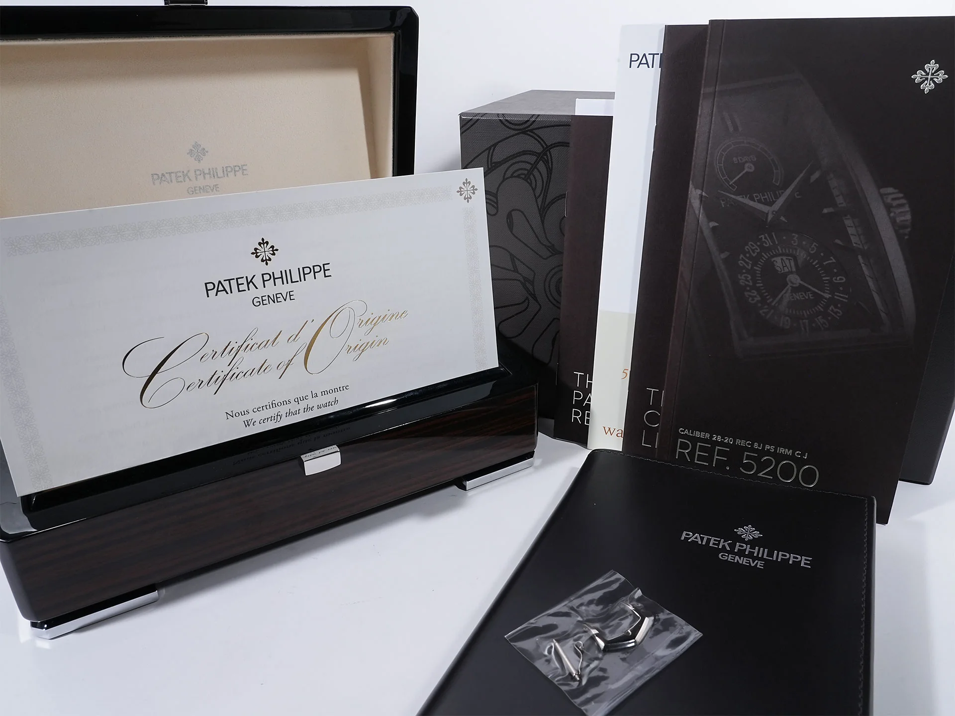 パテックフィリップ ゴンドーロ 8DAYS Ref.5200G-001 ホワイトゴールド ブルー文字盤 - Image 13
