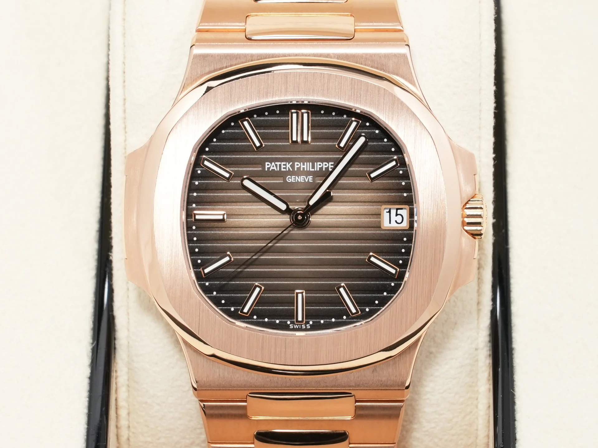 パテックフィリップ ノーチラス Ref.5711/1R-001 ローズゴールド ブラウン・ブラック・グラデーション文字盤 美中古 8tyohqek - Image 2