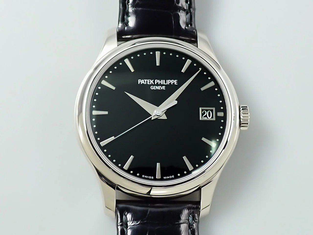 パテックフィリップ カラトラバ Ref.5227G-010 ホワイトゴールド ブラック文字盤 - Image 2