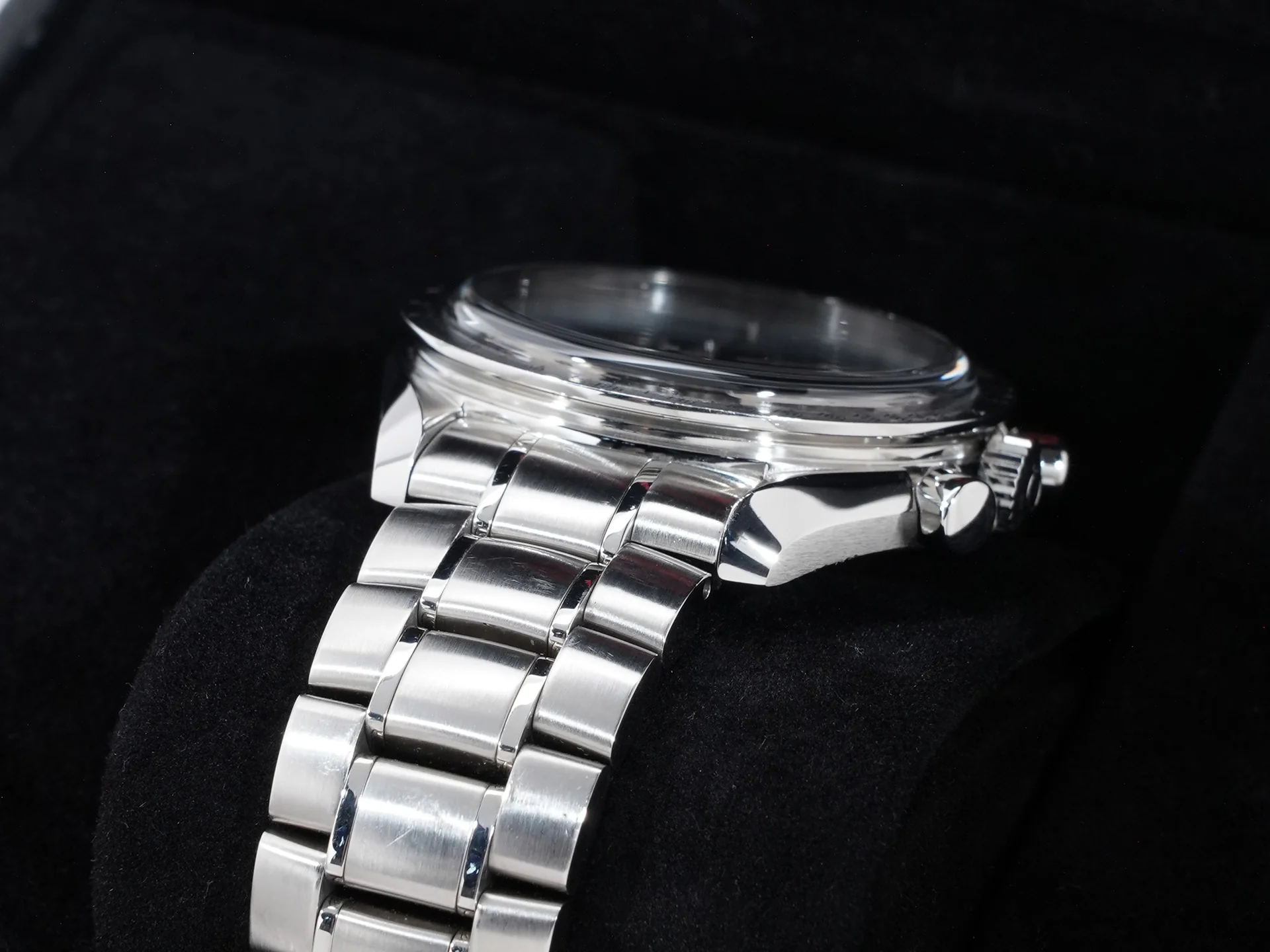 オメガ スピードマスター シューマッハ レジェンド Ref.3853.32 アイボリー×ブラック文字盤 中古 93ro395d - Image 6