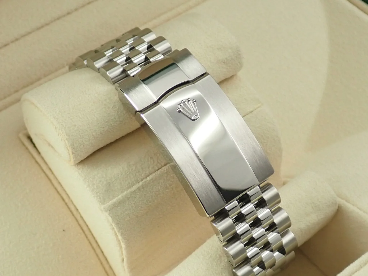 ロレックス スカイドゥエラー Ref.326934 ステンレススチール/ホワイトゴールド ブルー文字盤 ジュビリーブレスレット 未使用 96788CXV - Image 7