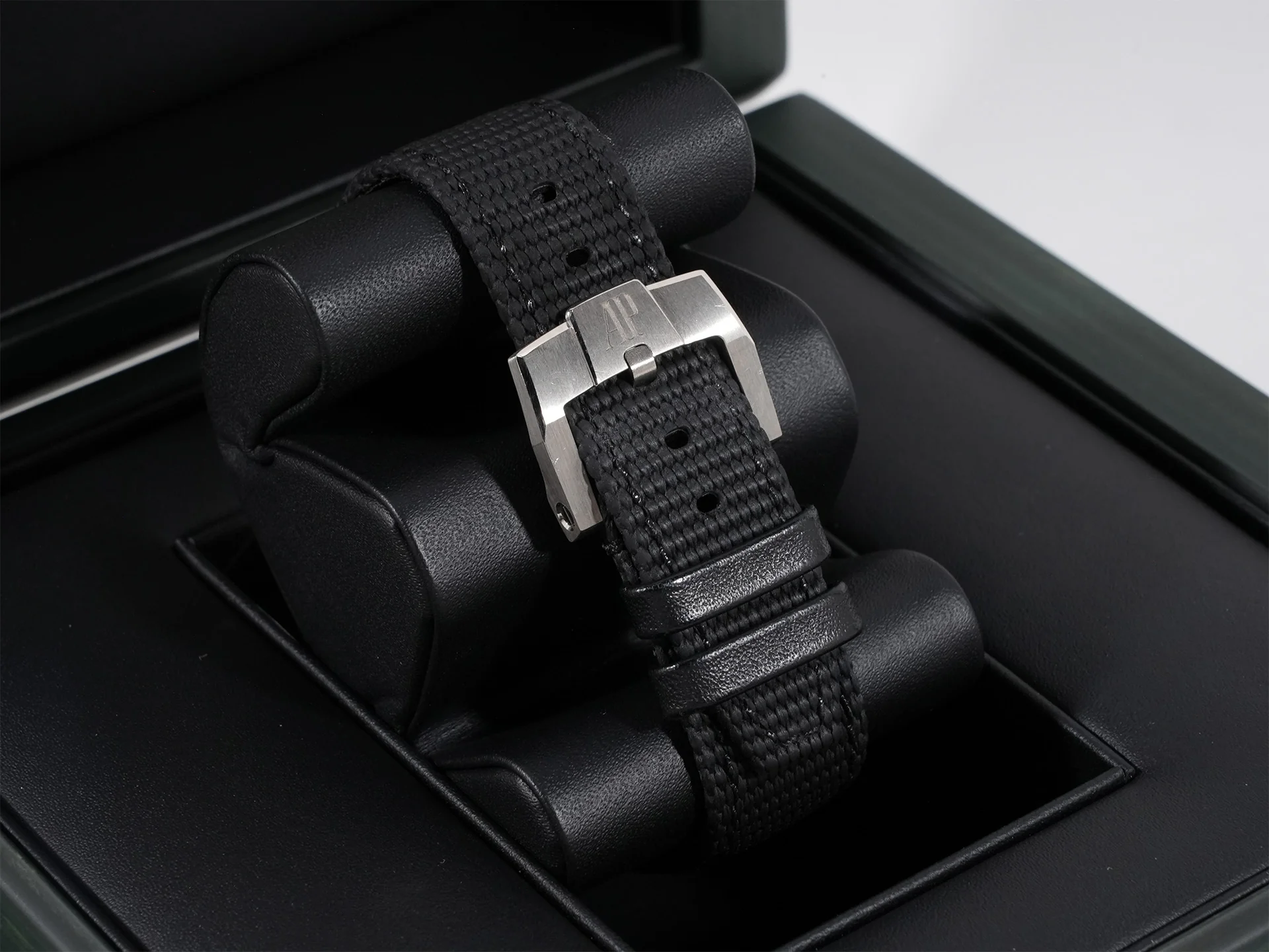オーデマピゲ CODE 11.59 バイ オーデマ ピゲ クロノグラフ Ref.26393BC.OO.A002KB.02 ホワイトゴールド オニキス文字盤 - Image 7