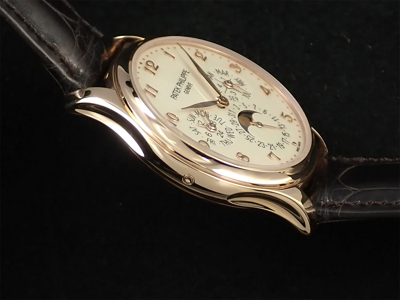 パテックフィリップ パーペチュアルカレンダー Ref.5327R-001 ローズゴールド アイボリー文字盤 - Image 5